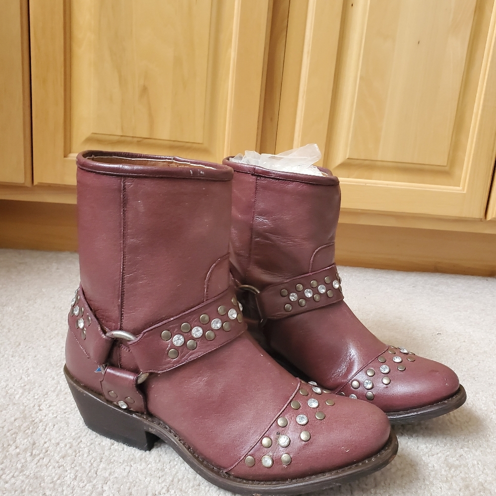 Redneck Riviera boots